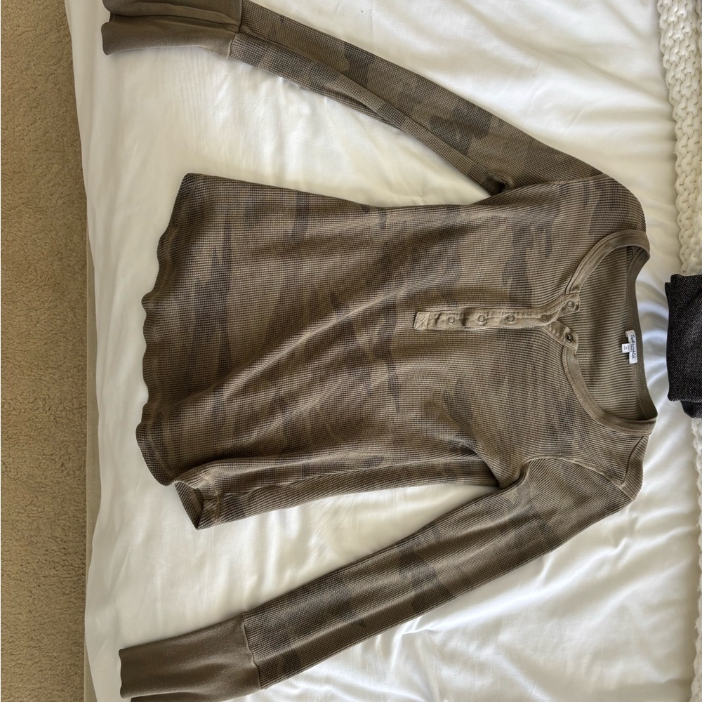 Splendid Long Sleeve Camo Tee - Brown